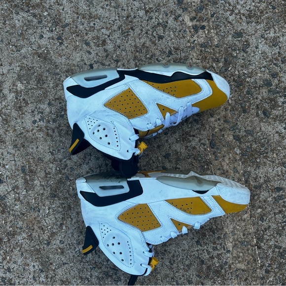 Jordan 6 Retro Yellow Ochre | Men’s 8.5 - Picture 8 of 15
